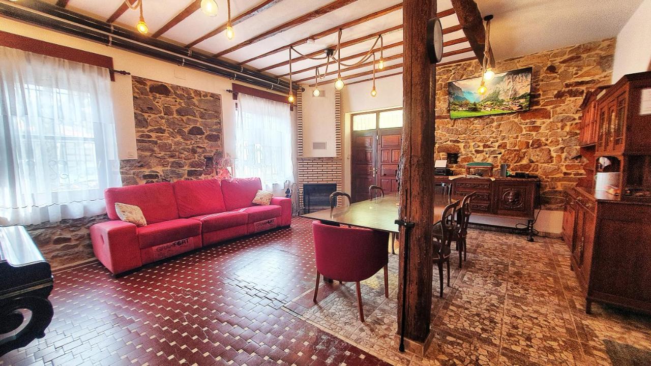 Tuul Etxea Homestay *
